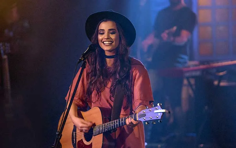 Cantora Isadora Pompeo será atração principal do 6º Festival Gospel de Coronel Fabriciano