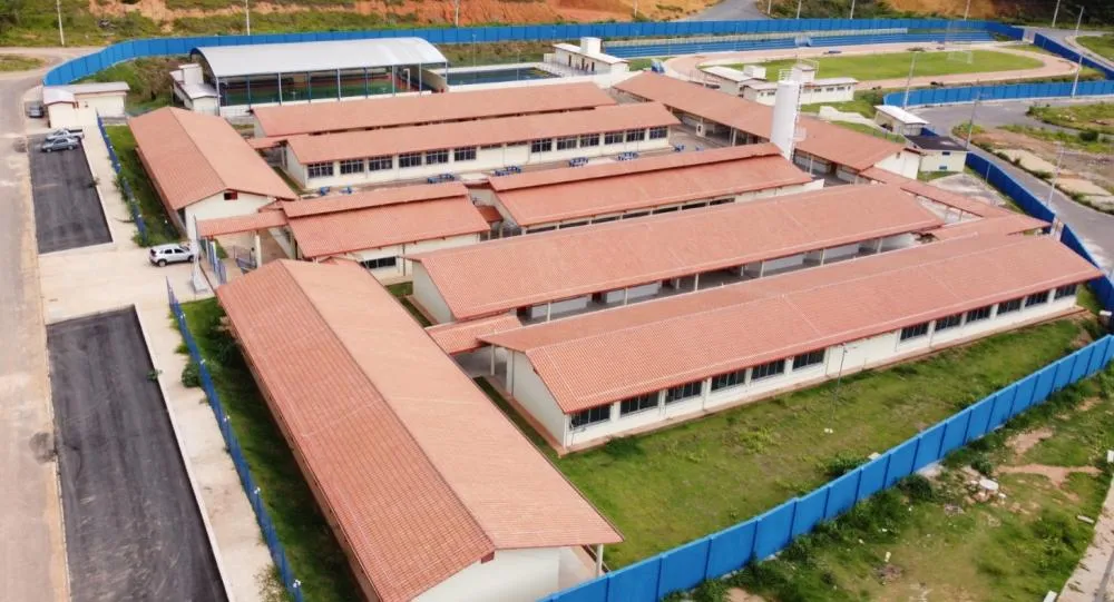 Coronel Fabriciano abre processo seletivo com 180 vagas para programa de educação em tempo integral