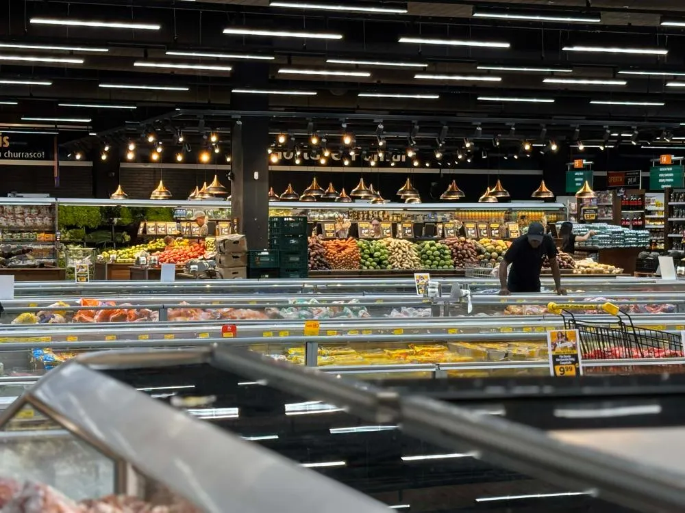 Supermercados poderão funcionar no feriado de Corpus Christi no Vale do Aço; veja horários em cada cidade